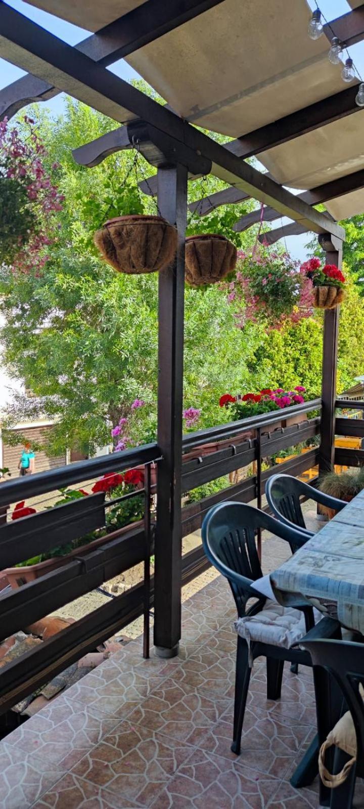 Guest House Juja Несебир Екстер'єр фото
